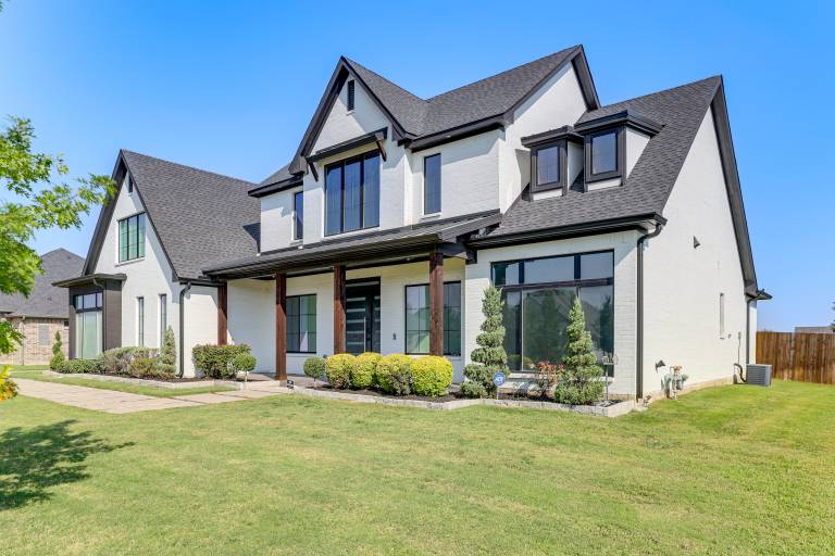 Luxe Retreat w/ Patio & Fenced Yard in Waxahachie! — photo 3