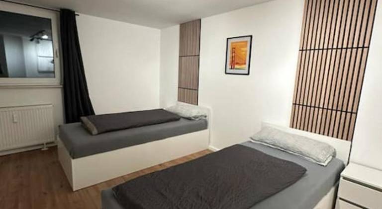 Rental apartment with 2 rooms for 5 persons in Duisburg