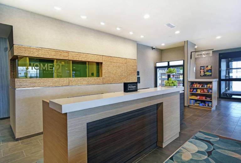 Home2 Suites by Hilton Beloit — photo 4
