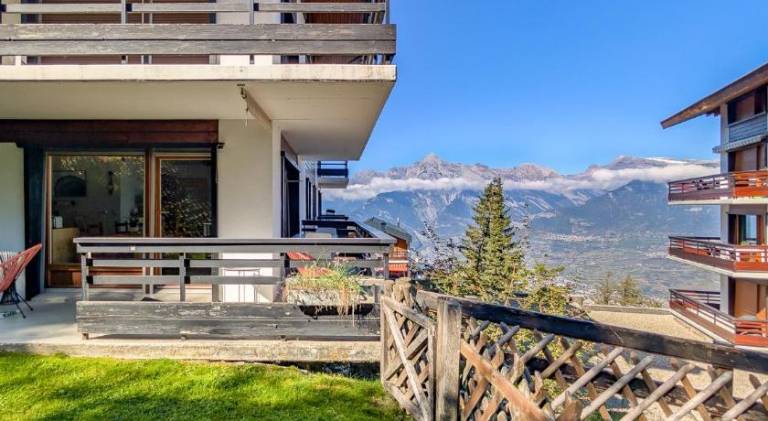 Holiday apartment with 2 rooms for 5 persons — photo 4
