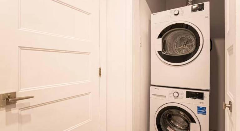 Beautiful apartment | Dogs allowed in Montréal, QC