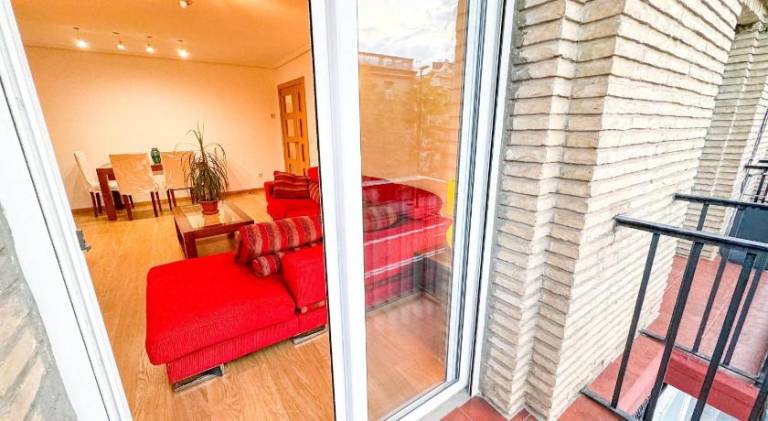 Apartment | Next to Puente de Piedra — photo 4
