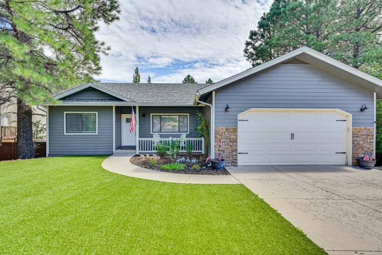 Pet-Friendly Flagstaff Escape w/ Fenced-In Yard! — photo 2