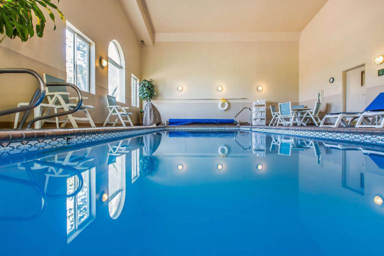 Quality Inn & Suites Steamboat Springs — photo 2