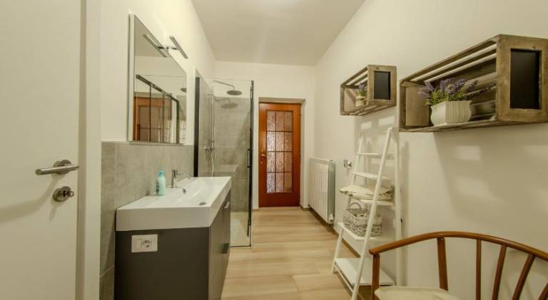 Villa with 3 rooms for 10 persons — photo 4