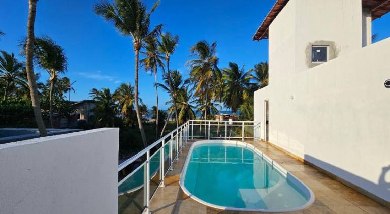 Beautiful rental apartment with pool, patio & yard | Suitable for remote work | Pets allowed — photo 3
