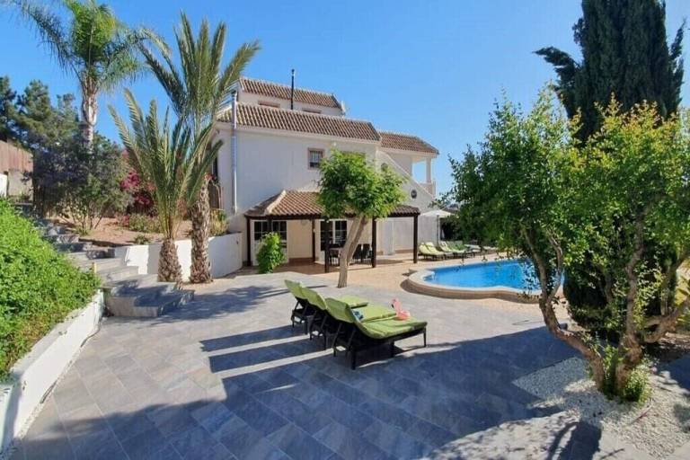 Villa Blanca