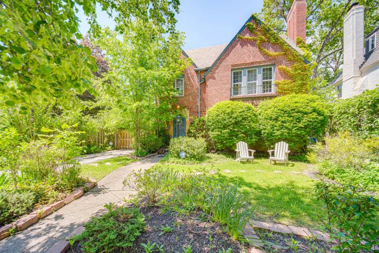 Historic University Heights Home w Private Yard