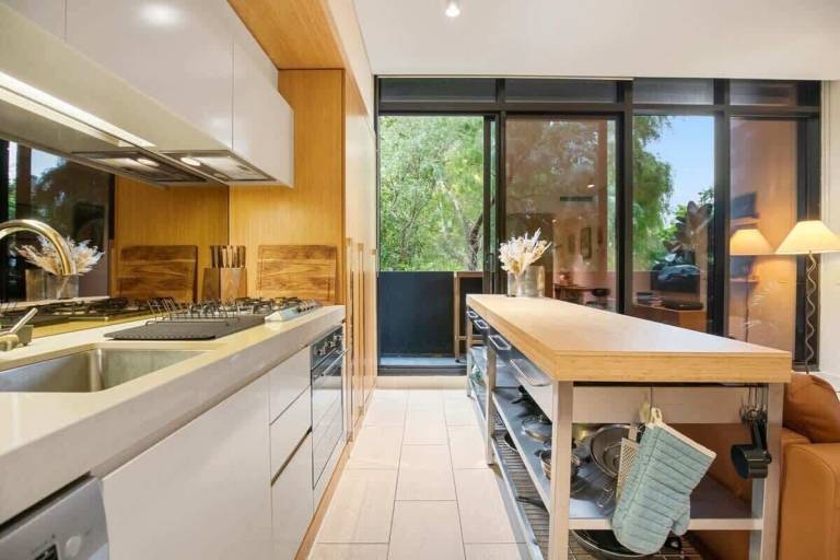 Apartment  South Yarra