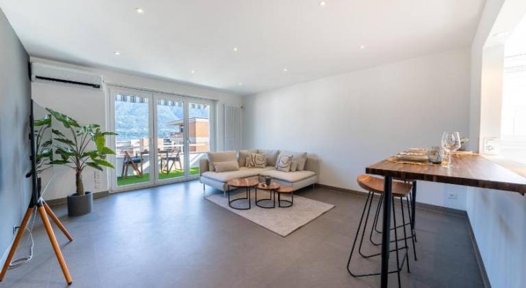 Rental apartment with terrace — photo 3