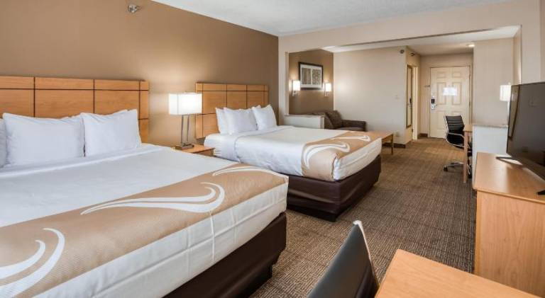 Quality Inn & Suites Springfield Southwest near I-72 — photo 2