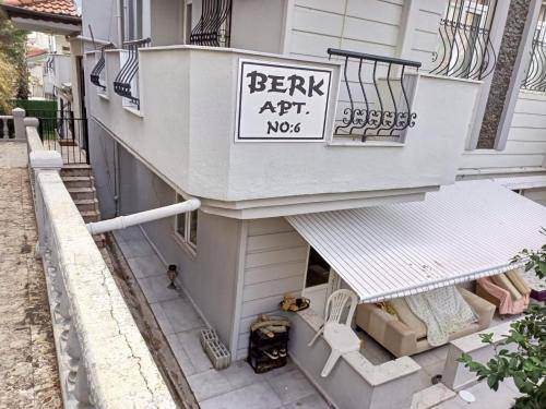 Apartment  Side Belediyesi