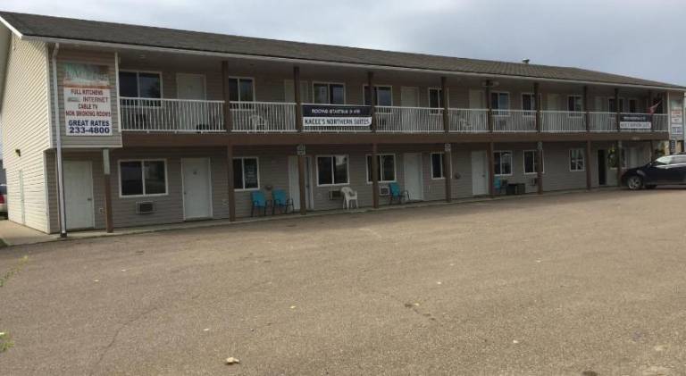 Kacee's Northern Suites in Fort Nelson, BC