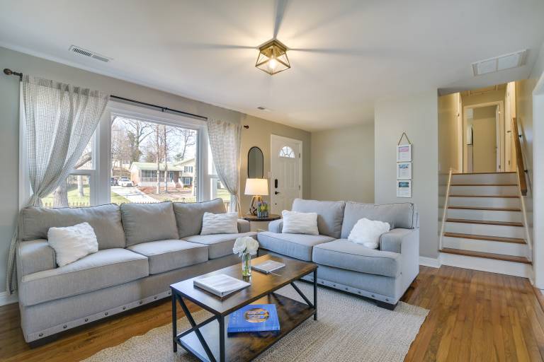 Sunny Family Home, 3 Mi to High Point Market! — photo 5