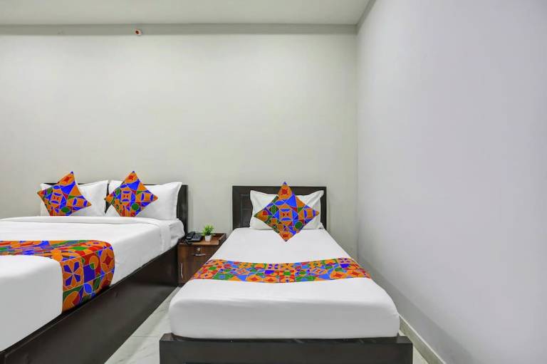 Fabhotel Bluemoon Residency