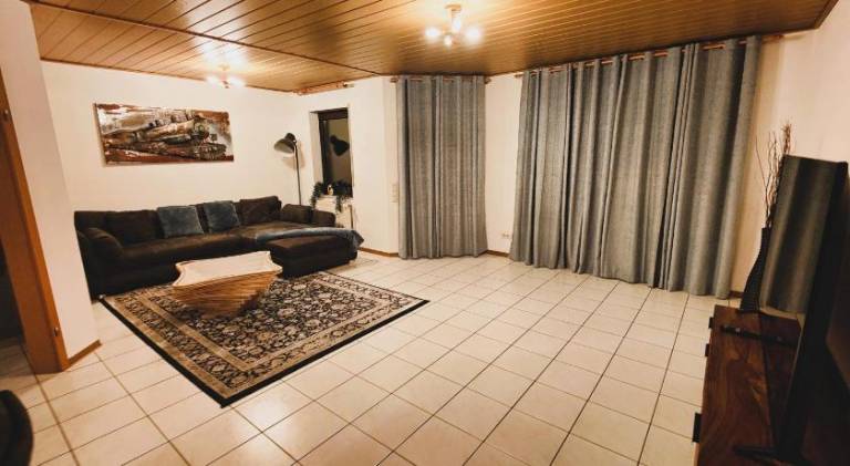 300 m² Villa