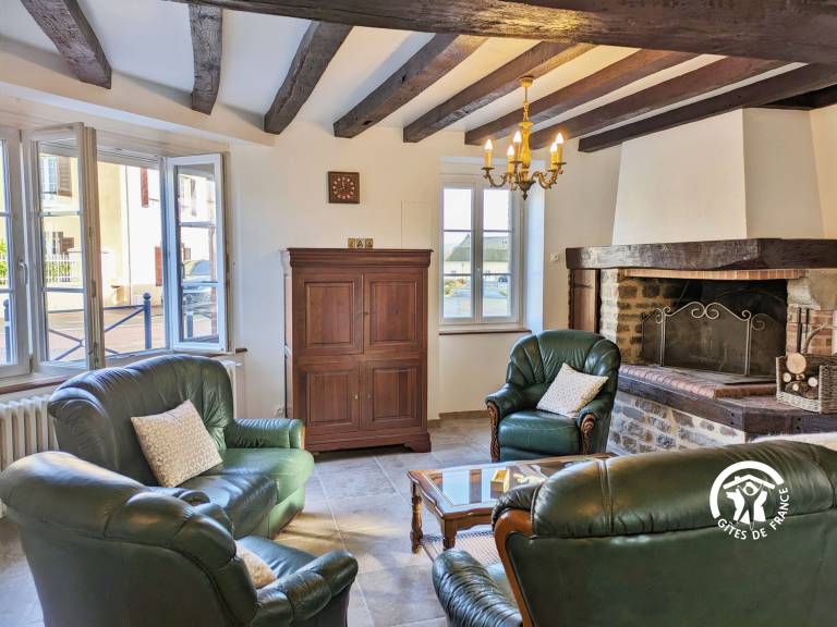 Fully equipped cottage with barbecue & yard | Pet-friendly — photo 3
