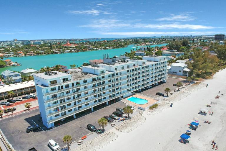 Condo Saint Pete Beach