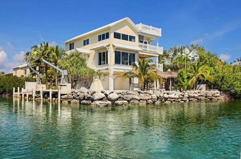 House  Summerland Key