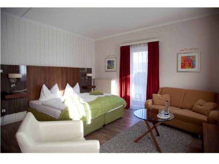 Hotel Almrausch (DE Bad Reichenhall) - Nickolai Andrea - 505370 — photo 2