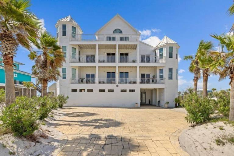 House Navarre