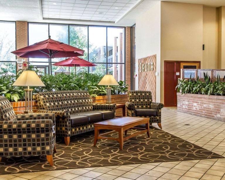 Quality Inn Exit 4 — photo 5
