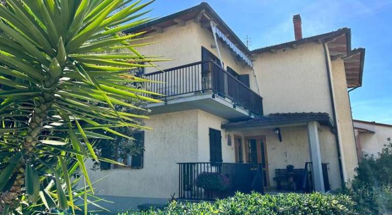 Apartment with 2 rooms for 5 persons — photo 3