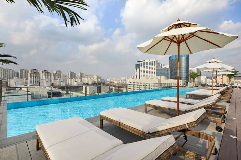 Skypark Central Seoul Pangyo