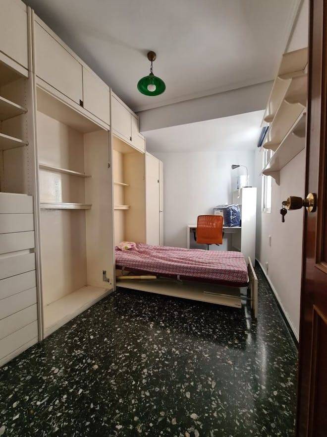 142 M² Private Room ∙ 1 Bedroom ∙ 1 Guest - Walencja