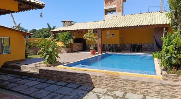 Vacation home with pool — photo 3