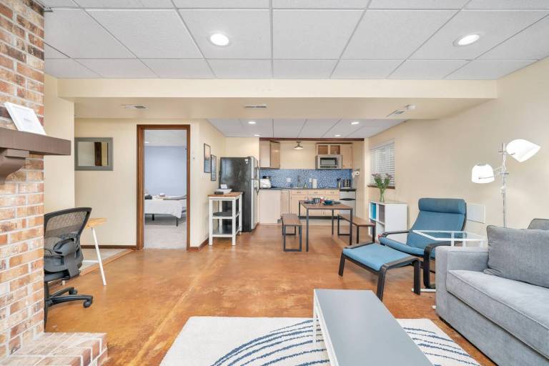 Apartment  Lakewood