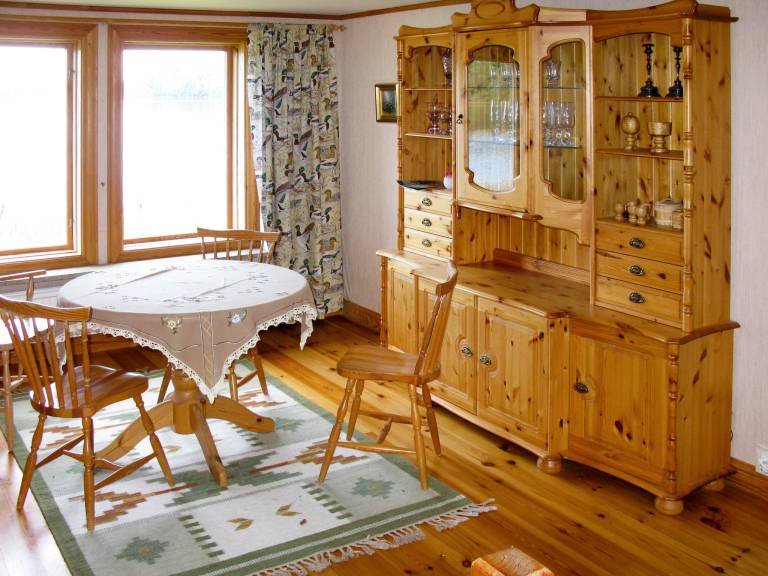 Vacation home with sauna, yard & patio | Lake view — photo 3