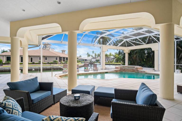 House Marco Island