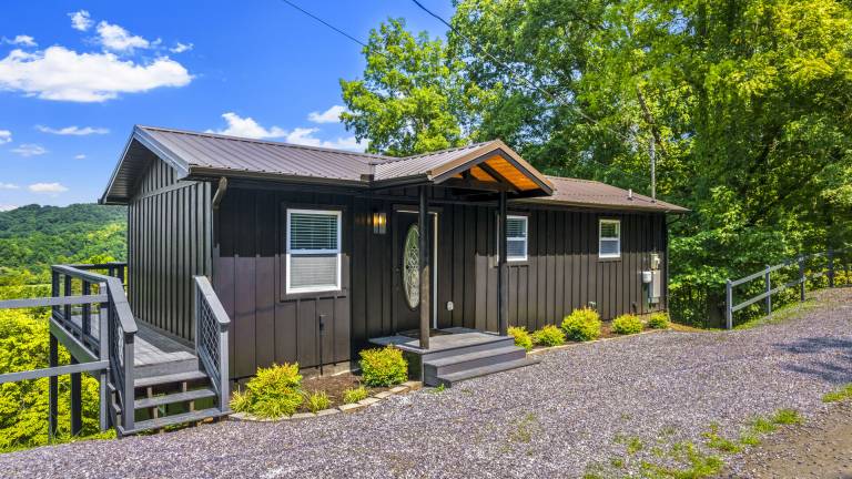 Cabin  Pigeon Forge