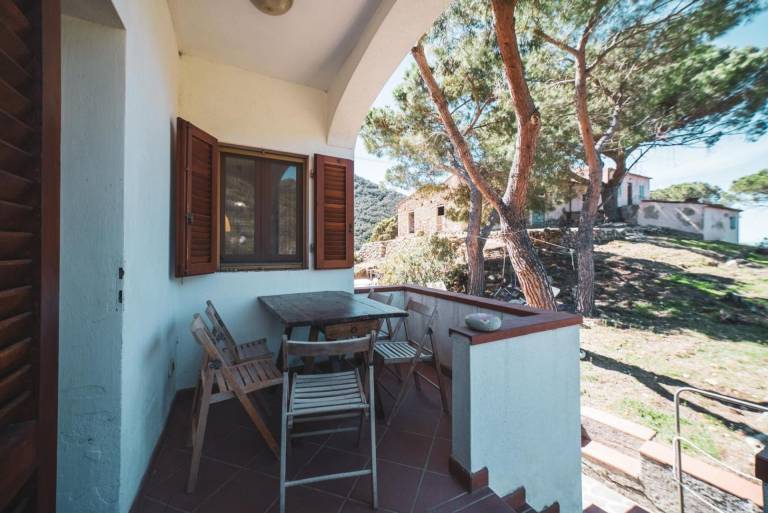 Family-oriented charming villa with grill & garden | Pets allowed — photo 3
