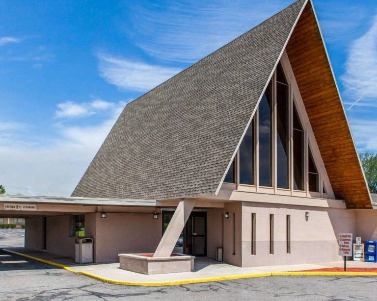 Parkview Inn and Conference Center in Allentown, PA