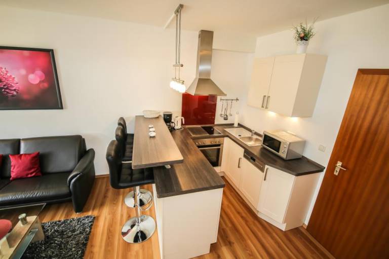 Fully equipped holiday apartment with private pool | Sea view | Beach nearby | Pet-friendly — photo 4
