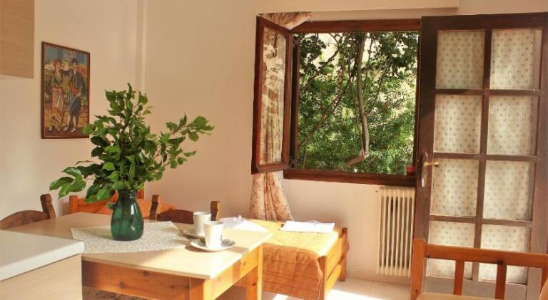 Maria's Apartments — photo 2