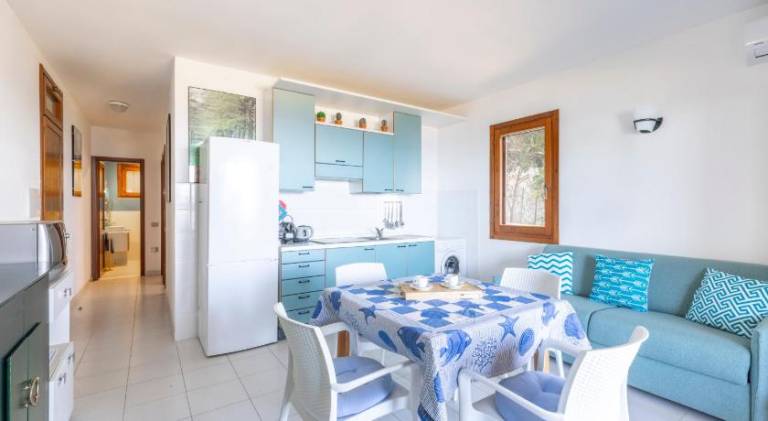 Apartment with 2 rooms for 4 persons — photo 3