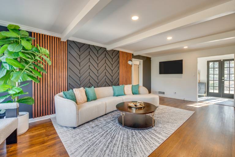 Mid Century Bungalow in the Heart of Buckhead