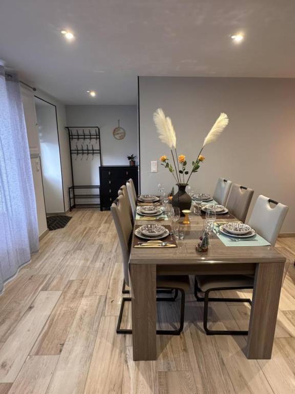 Gite with patio & yard | Pets allowed — photo 3