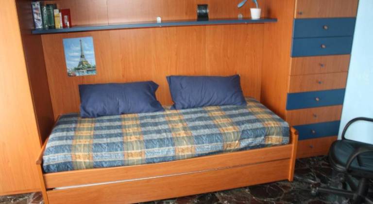 Rental apartment with 2 rooms for 5 persons — photo 2