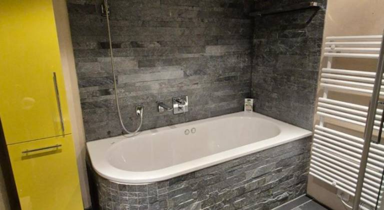 Beautiful apartment with jacuzzi | Pets are welcome — photo 3