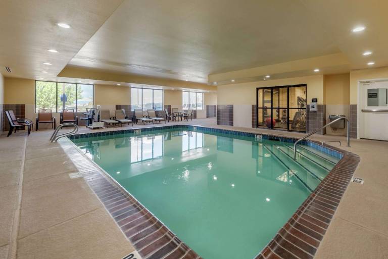 Hampton Inn Alamosa — photo 2