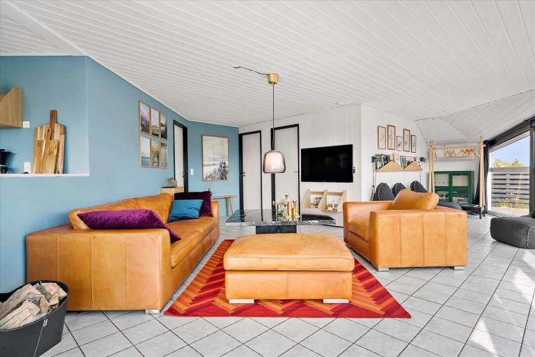 Fully equipped beautiful house with barbeque, hot tub & sauna | Dogs allowed — photo 2