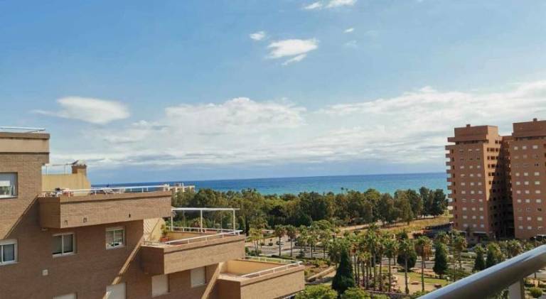Rental apartment with pool in Oropesa del Mar