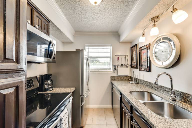 I22 – World Cup Stay - 18 min to AT&T - Sleeps 4 - Public Transit — photo 4