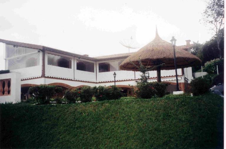 Casa  Laranja Azeda