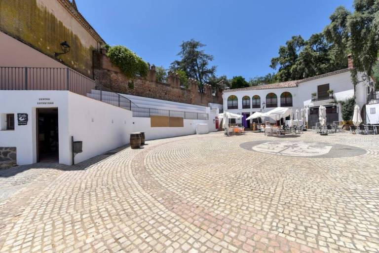 Casa  Fuentes de León