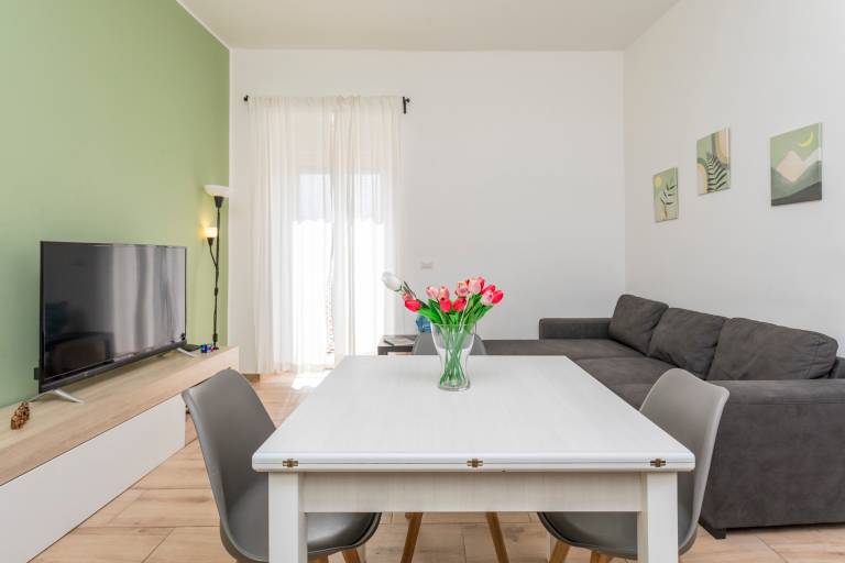 Pleasant apartment with fast internet | Next to Monastery of San Nicolò l'Arena | City view | Perfect for remote work | Pet-friendly in Catania